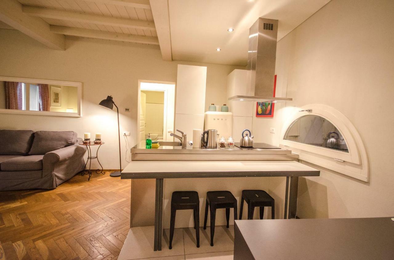 Azeglio Apartment, A Due Passi Da Piazza Maggiore Bologna Exterior foto
